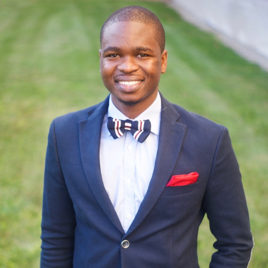 Adedotun Ogunbajo headshot